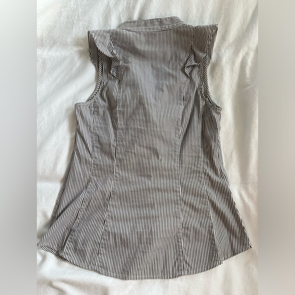 Express brand Design Studio dress tank shirt, size Small - Picture 2 of 4